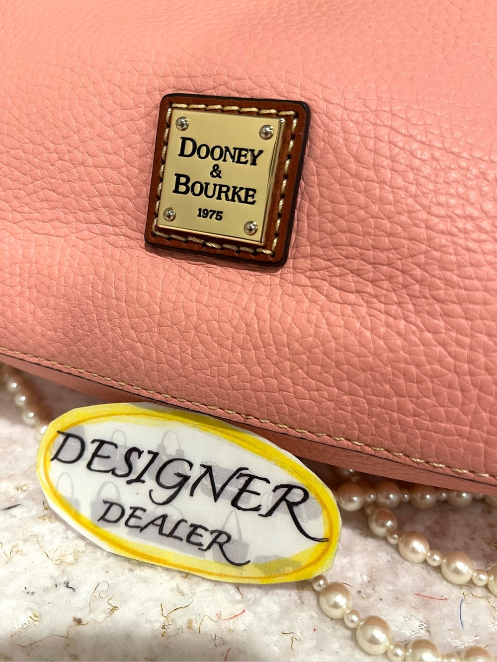 DOONEY BOURKE Pebble Grain Light Pink Shoulder Bag Like New - Picture 4 of 12